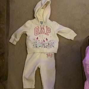 Gap - 2 piece Jacket and Pants 6-12 Months